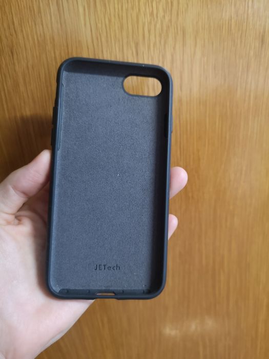 Capa iPhone SE marca JETech