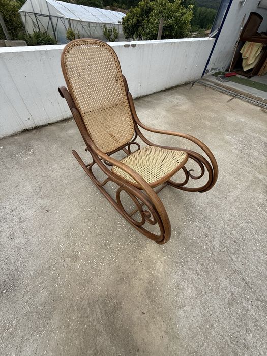 Cadeirão De Baloiço Thonet