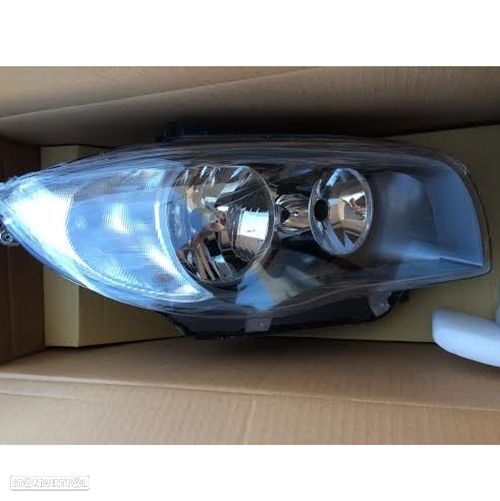 Farol BMW Serie 1 E87 E81 modelo: 2004 até 2011 novo