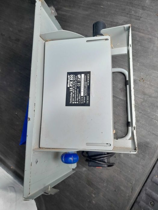 Serra  de bancada em bom estado