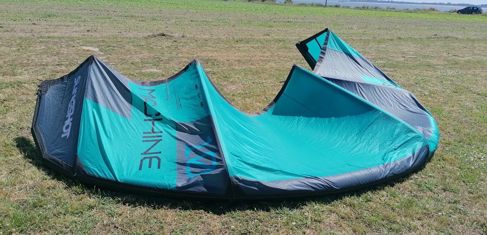Kitesurf slingshot machine 10m