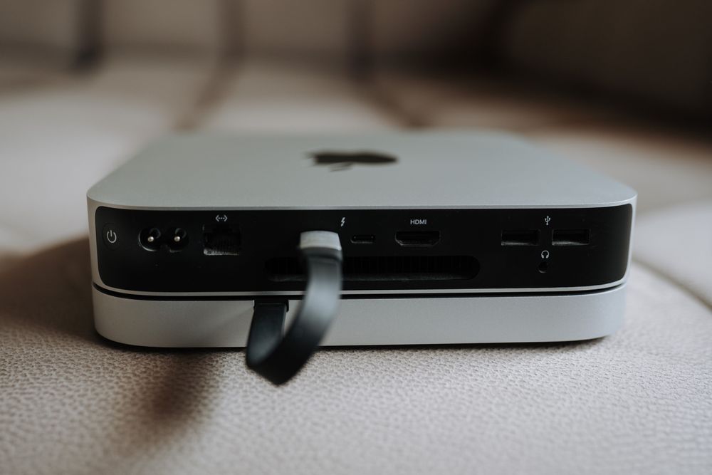 APPLE Mac Mini M2 16GB ram 256 gb silver