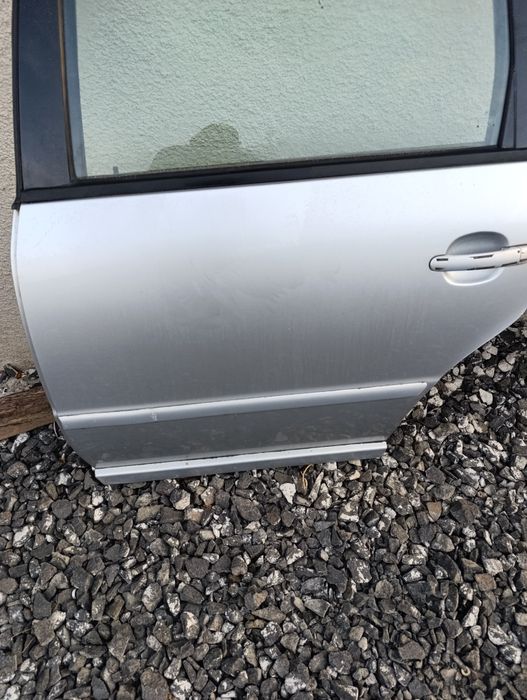 Lewe drzwi volkswagen passat B5 kombi