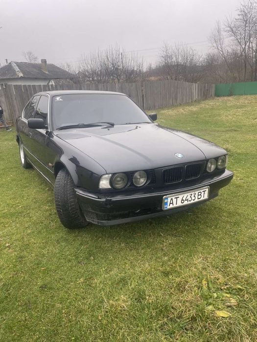Продам автомобіль BMW E34.525TDS