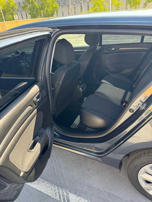 Renault Megane Sport Tourer 1.5 Blue dCi Equilibre