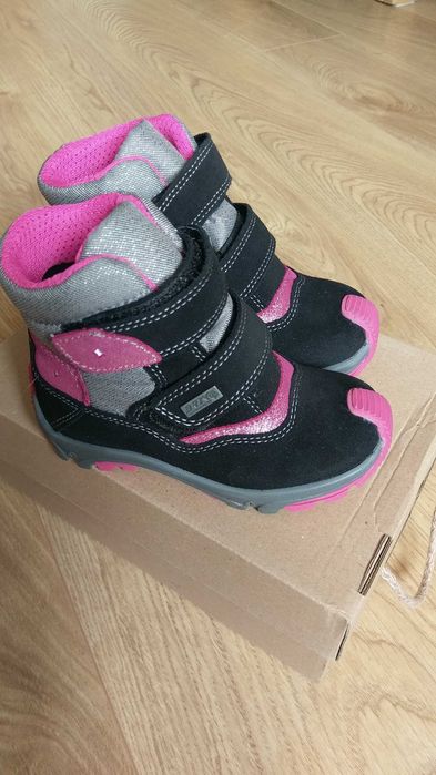 zimowe buty Bartek wełna owcza rozmiar 25 jak nowe