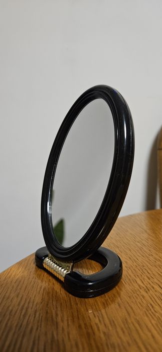 Małe Lusterko 15cm stojące zwykle + powiększające  uzywane
