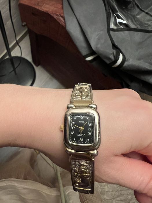 Вінтажний годинник Gucci