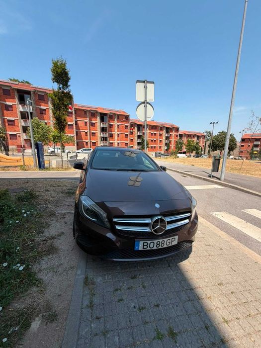 Mercedes-Benz A 180 — fotografia 7