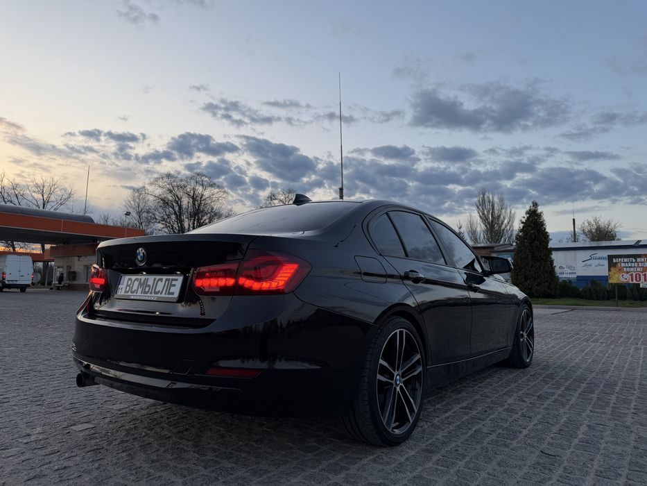 Продам Bmw  f30 2014 год