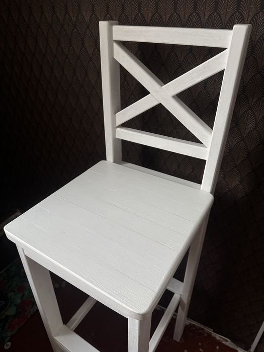 Барний стілець білий