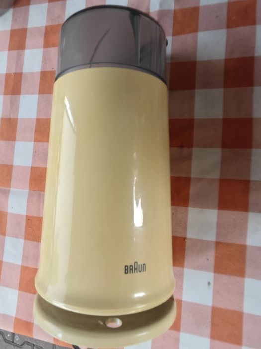 Sprzedam młynek do kawy PRL Braun