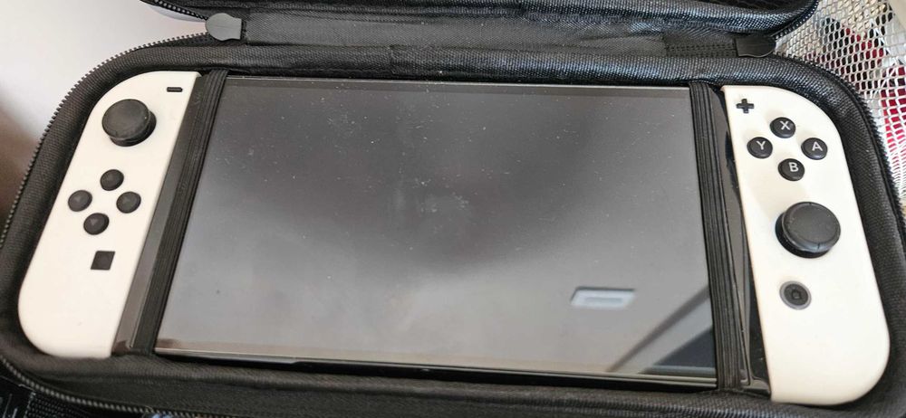 Nintendo switch oled + gry