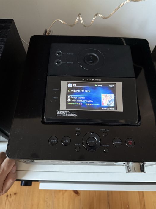 Wieża Sony Nas-S55HDE serwer muzyczny 80GB