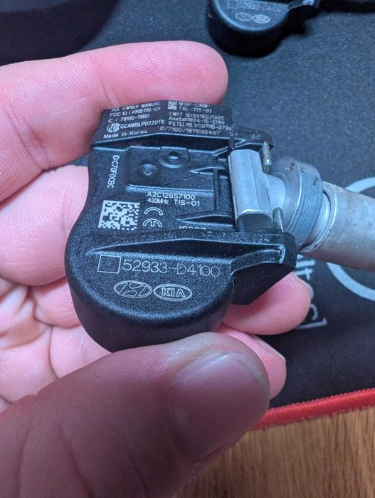 KIA HYUNDAI 4x Czujniki ciśnienia TPMS 52933-D4100 ORYGINAŁ
