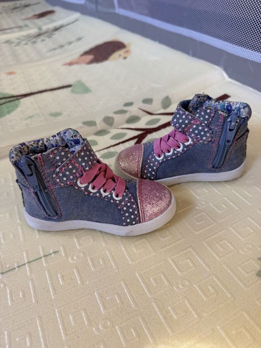 Кеди для дівчинки
