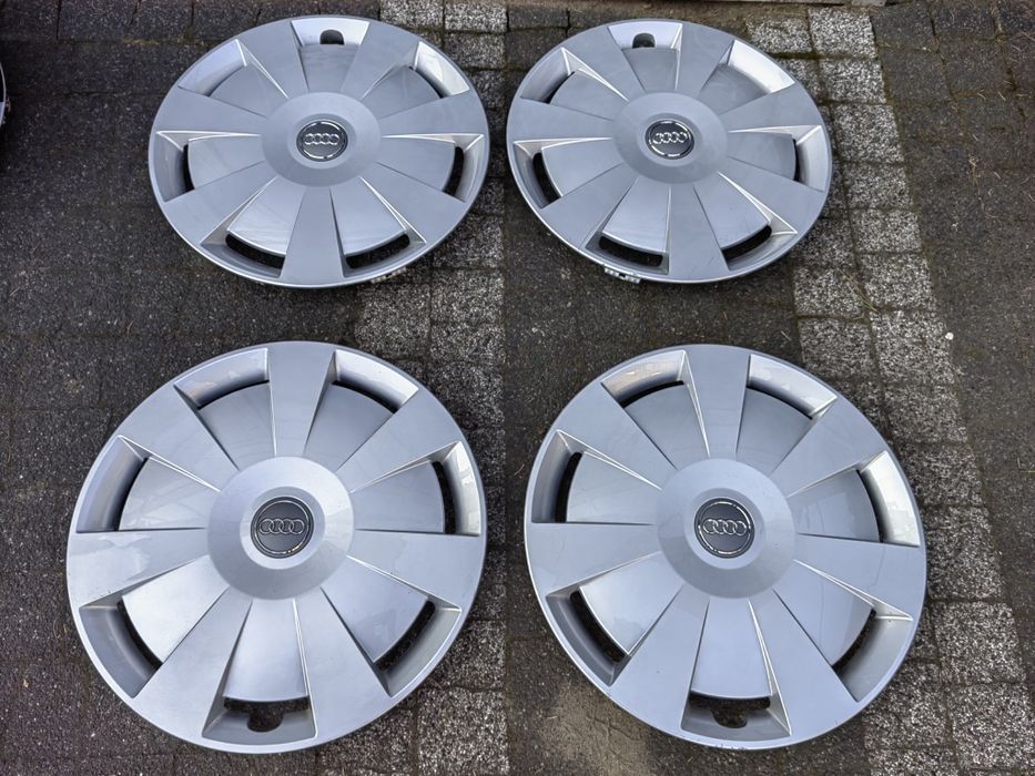 Kołpaki audi 16 cali komplet Oryginalne 8V0 Audi  A1 A3 A4