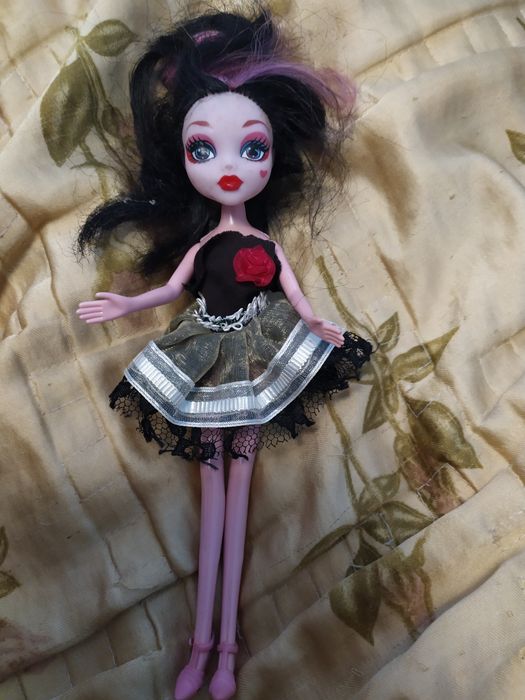 Лялька монстерхай