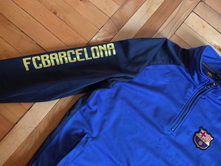 Классная мужская спортивная футбольная кофта FC Barcelona оригинал