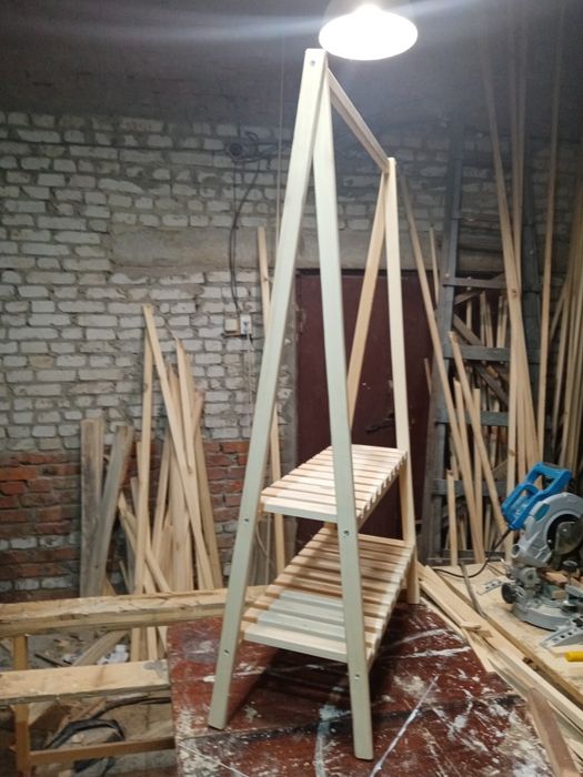 Стійка-вішалка для одягу на дві полички не фарбована. Рейл для одягу