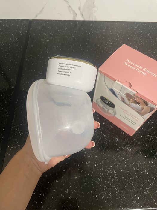 Молоковідсмоктувач електричний стан нового із захисною плівкою щ