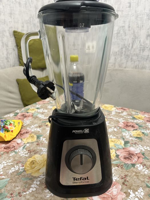 Блендар продам tefal