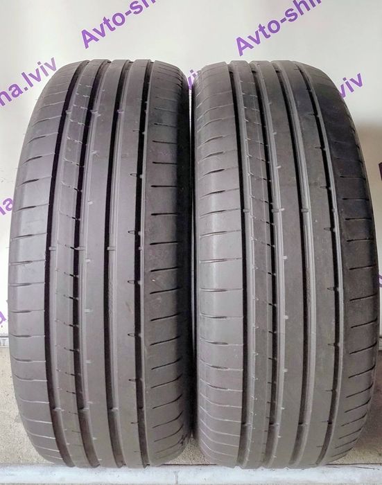 Шини літні R17 225/55 Dunlop Sport Maxx RT2