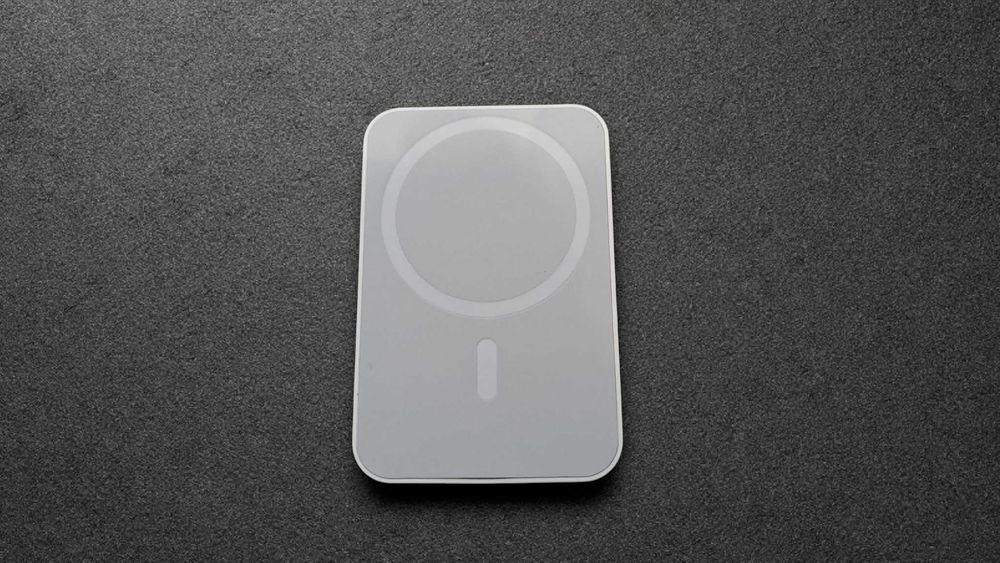 Magnetic battery pack 5000mAh беспроводная Qi зарядка для телефона