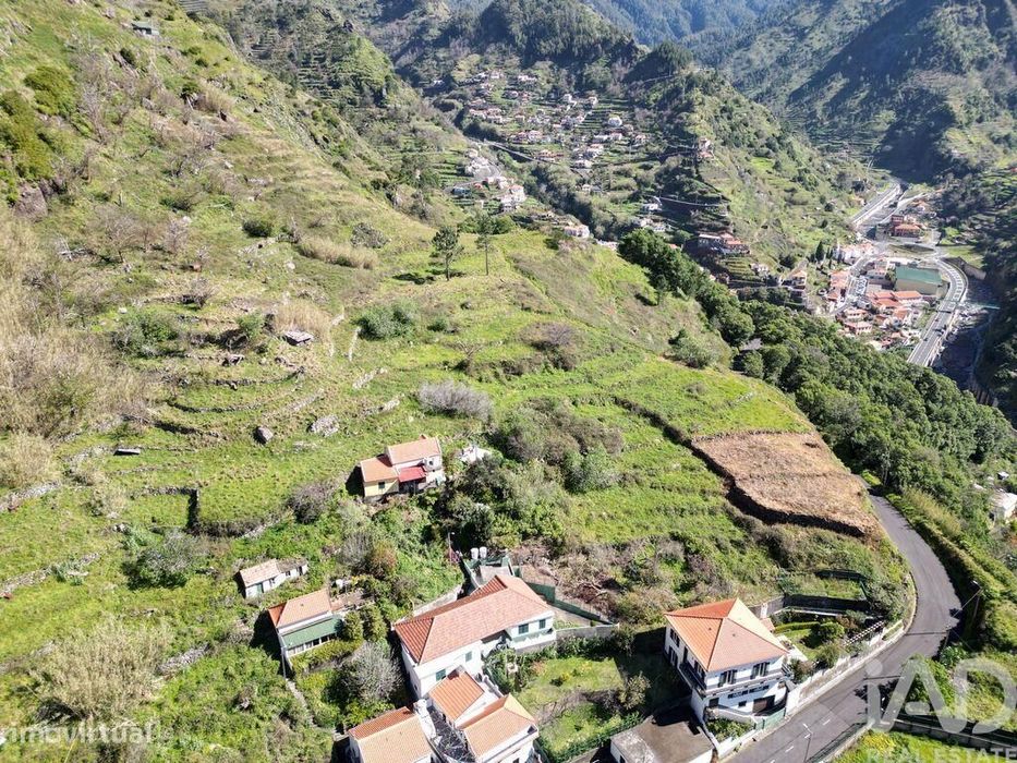 Terreno em Serra de Água de 400,00 m2