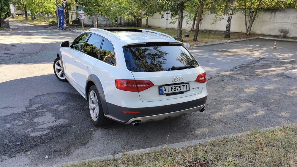 Продам Audi A4 B8 allroad