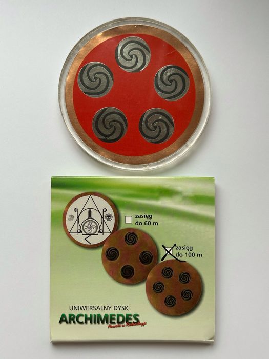 Odpromiennik, wyciaszający szkodliwe promieniowanie, promieniuje bielą