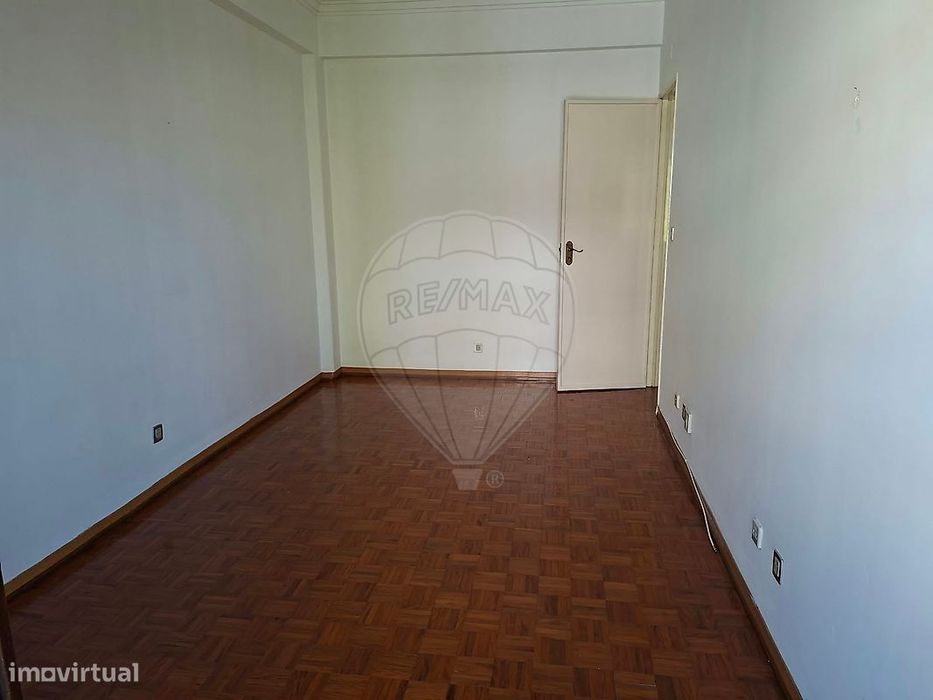 Apartamento T2 para arrendamento