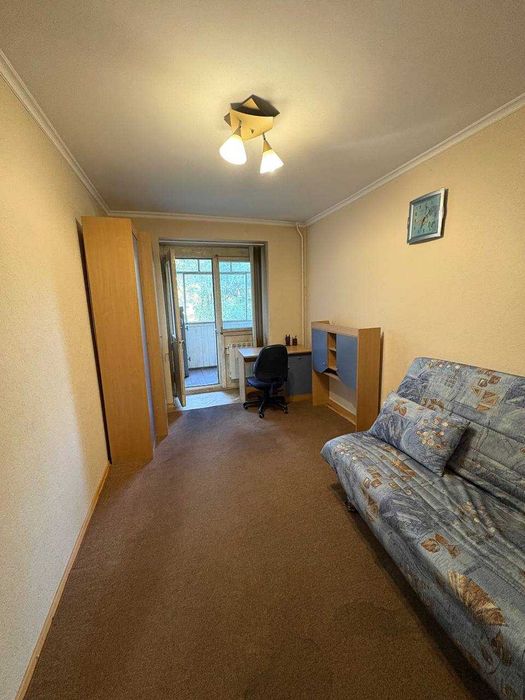 Продаж 4 кім. квартири у спокійному р-ні, вул. Раковського