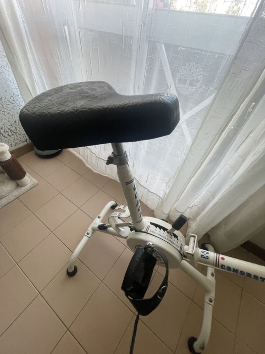 Bicicleta estática Conorstatic — em bom estado