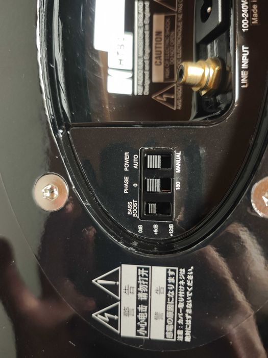 Активный сабвуфер KEF HTB2