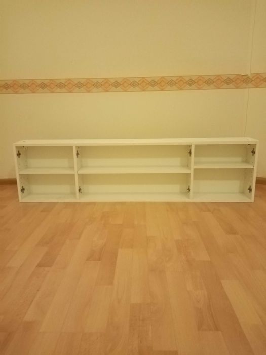 Szafka łazienkowa wisząca podłużna