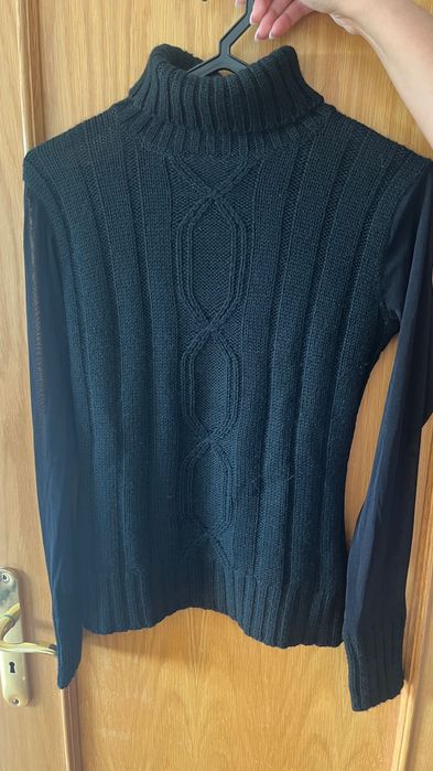 Camisola Preta Manga Comprida • Amarico Tavar • Tamanho M