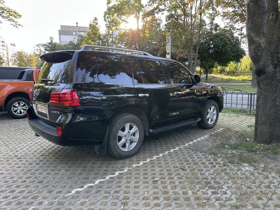 LEXUS LX570 2008