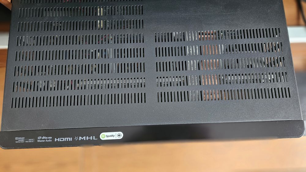 Mam do sprzedania amplituner Harman/Kardon AVR 171S. 7.1 bluetooth