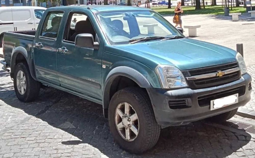 ISUZU D-MAX 3.0 TD PEÇAS