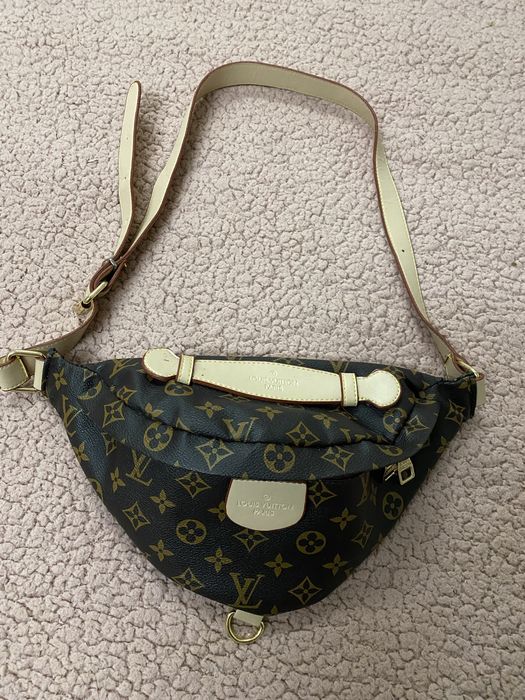 Bolsa LV de cintura ou de peito