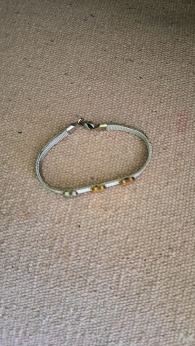 Pulseira  para quem está interessada ou para oferecer