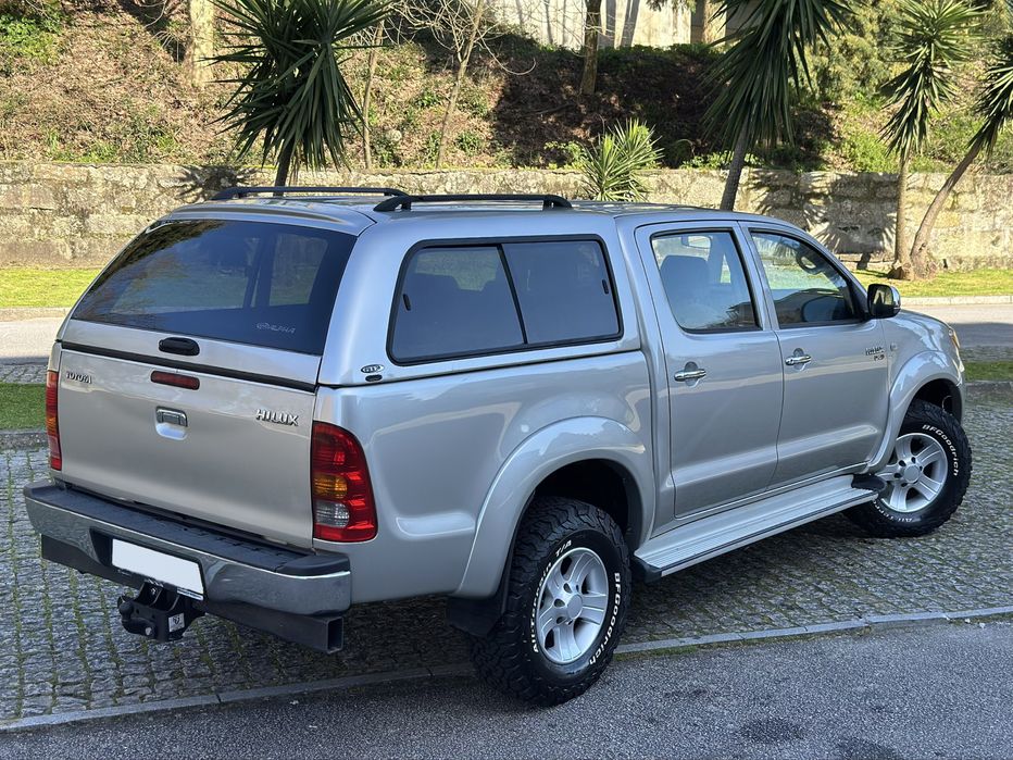 Toyota Hilux 2.5 D4D 4x4 NACIONAL