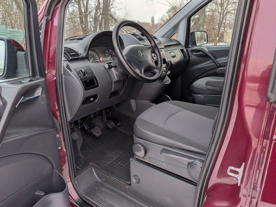 Продам Мерседес Вито 2011 г.в.заводской пассажир