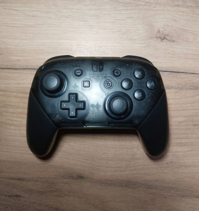 Nintendo Switch Pro Controller