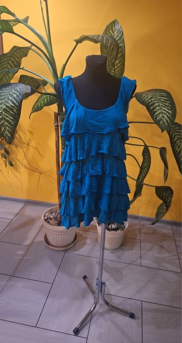 Zielona sukienka w falbanki 60 % bawełna marka Express rozmiar XS/S/M