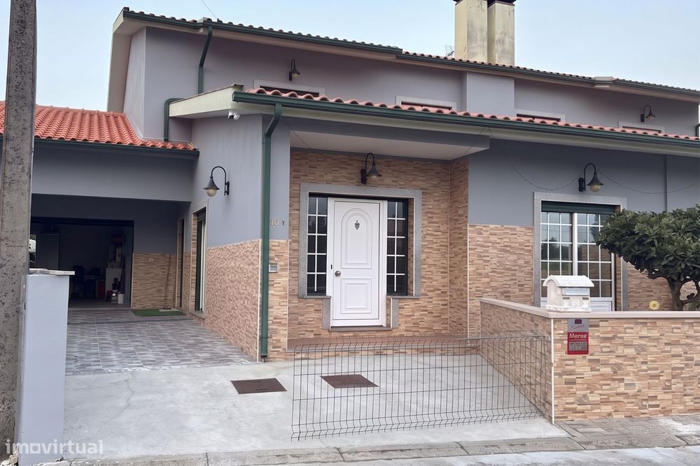 Moradia T4 em Santo André de Vagos