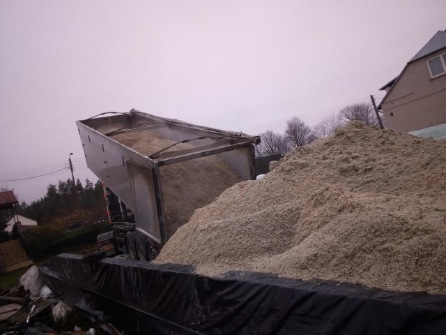 Wysłodki buraczane mokre z dostawą bez GMO. Przyjmujemy zamówienia na  Nowy Sezon !!!