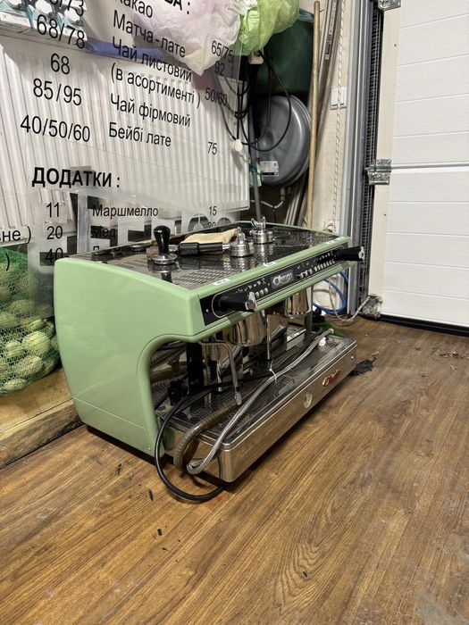 Кавомашина Асторія Глорія