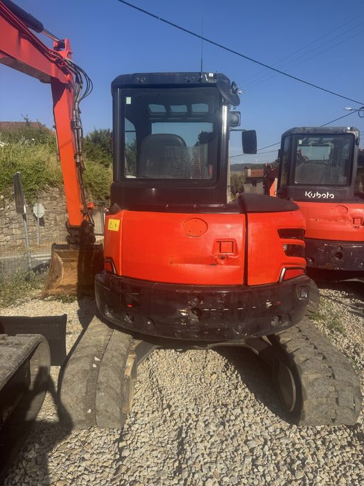 Mini giratoria kubota u 48